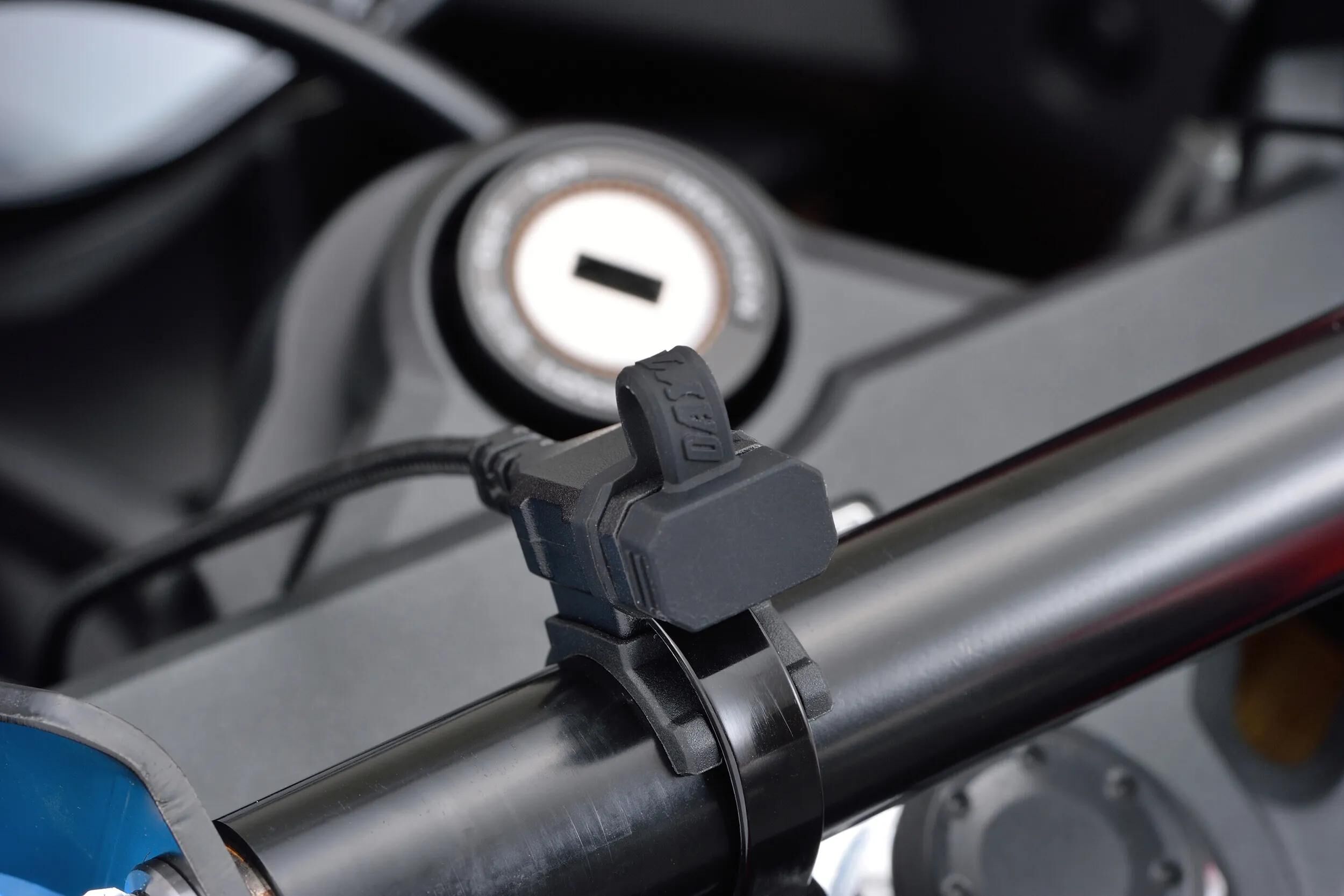 DAYTONA_USB-Steckdose Bordsteckdosen,Steckdosen,Zigarettenanzünder,Steckdosen,Zigarettenanzünder