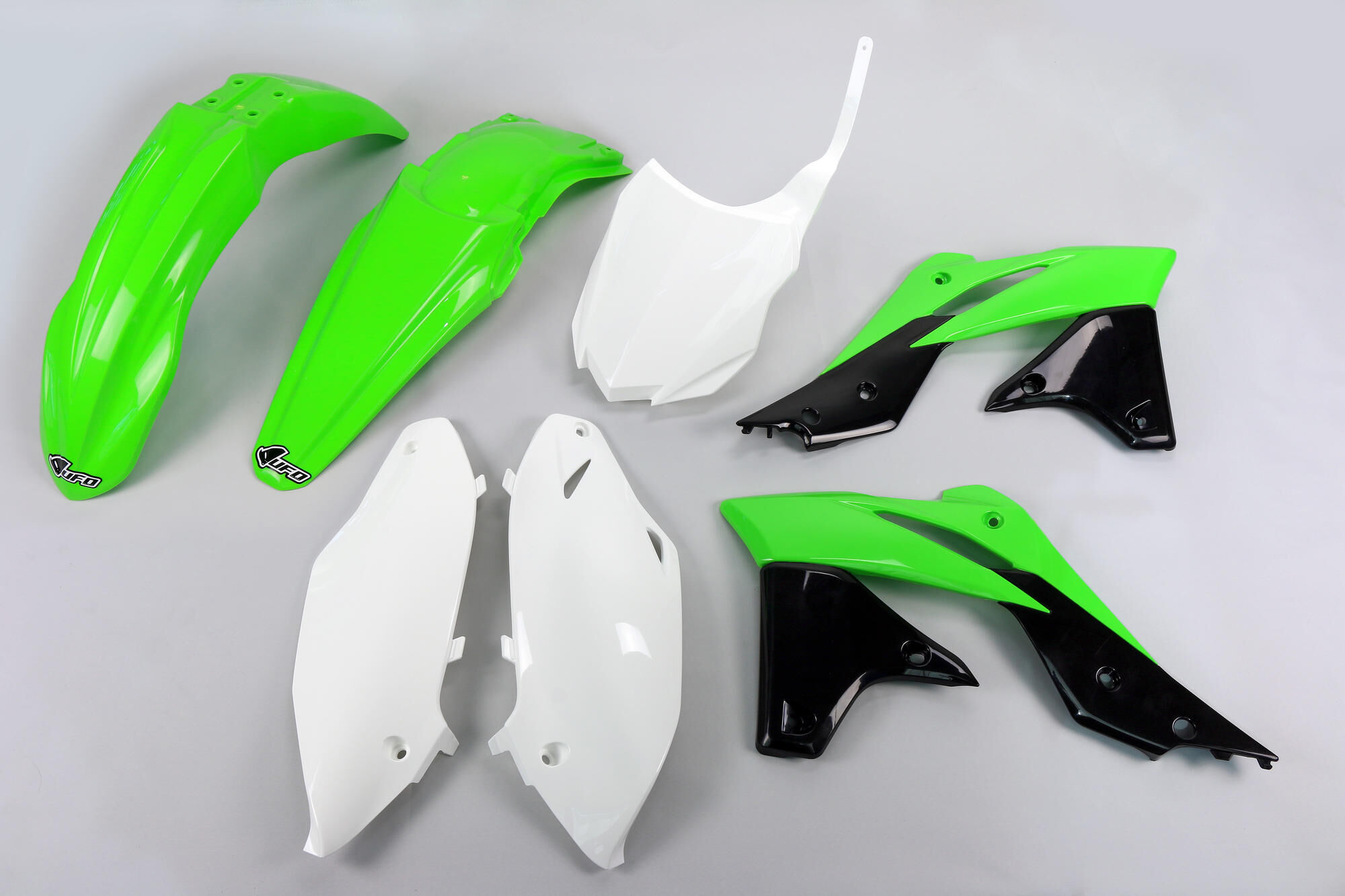 UFO PLAST_Verkleidungssatz Verkleidung