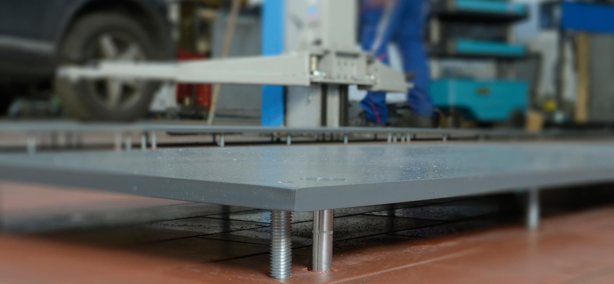 Scheinwerfereinstellgeräte