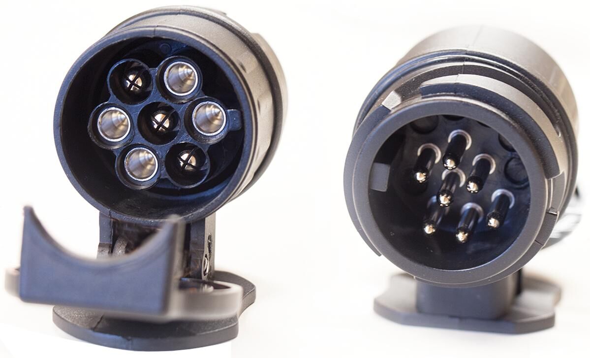 _Adapter Adapter für Anhängezugvorrichtungen