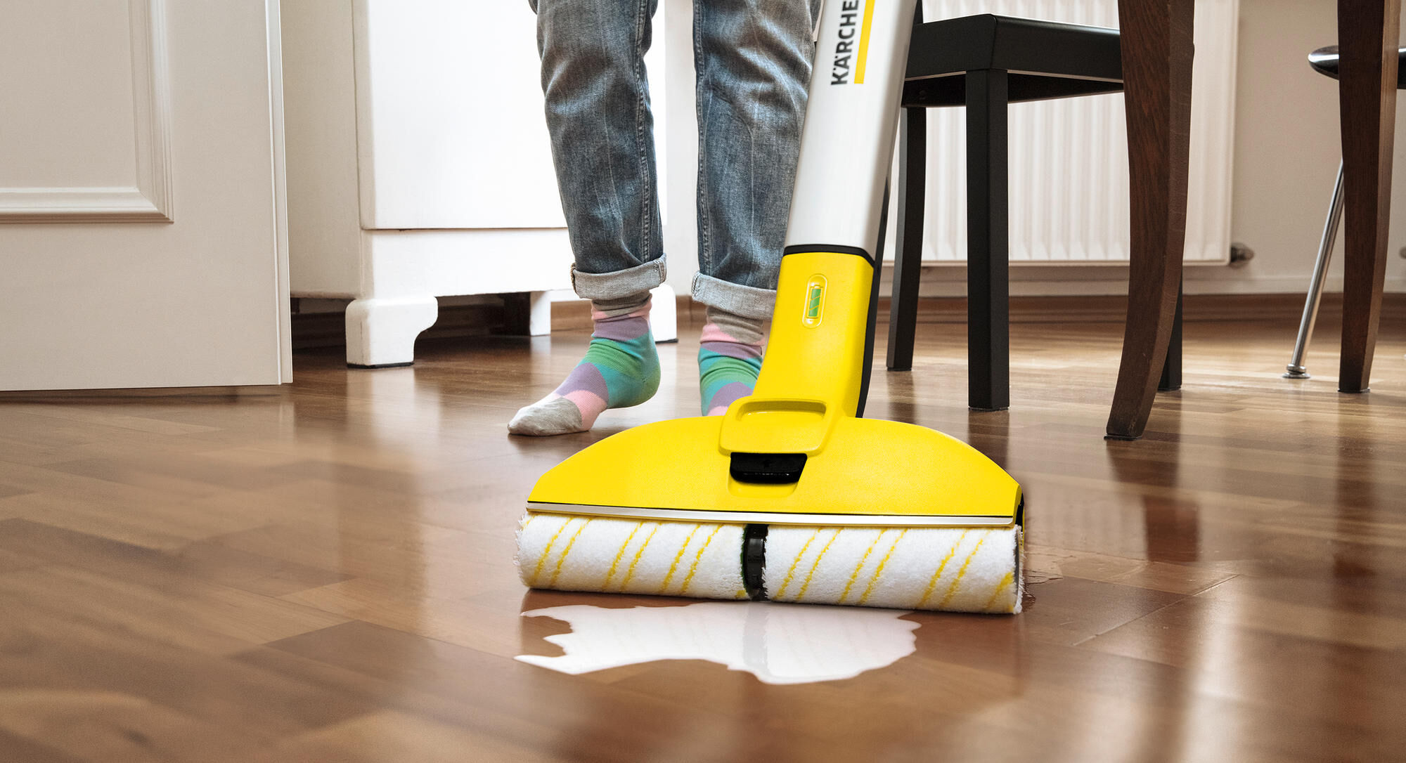 _Hartbodenreiniger Scheuersaugmaschinen,Reinigungsmittel
