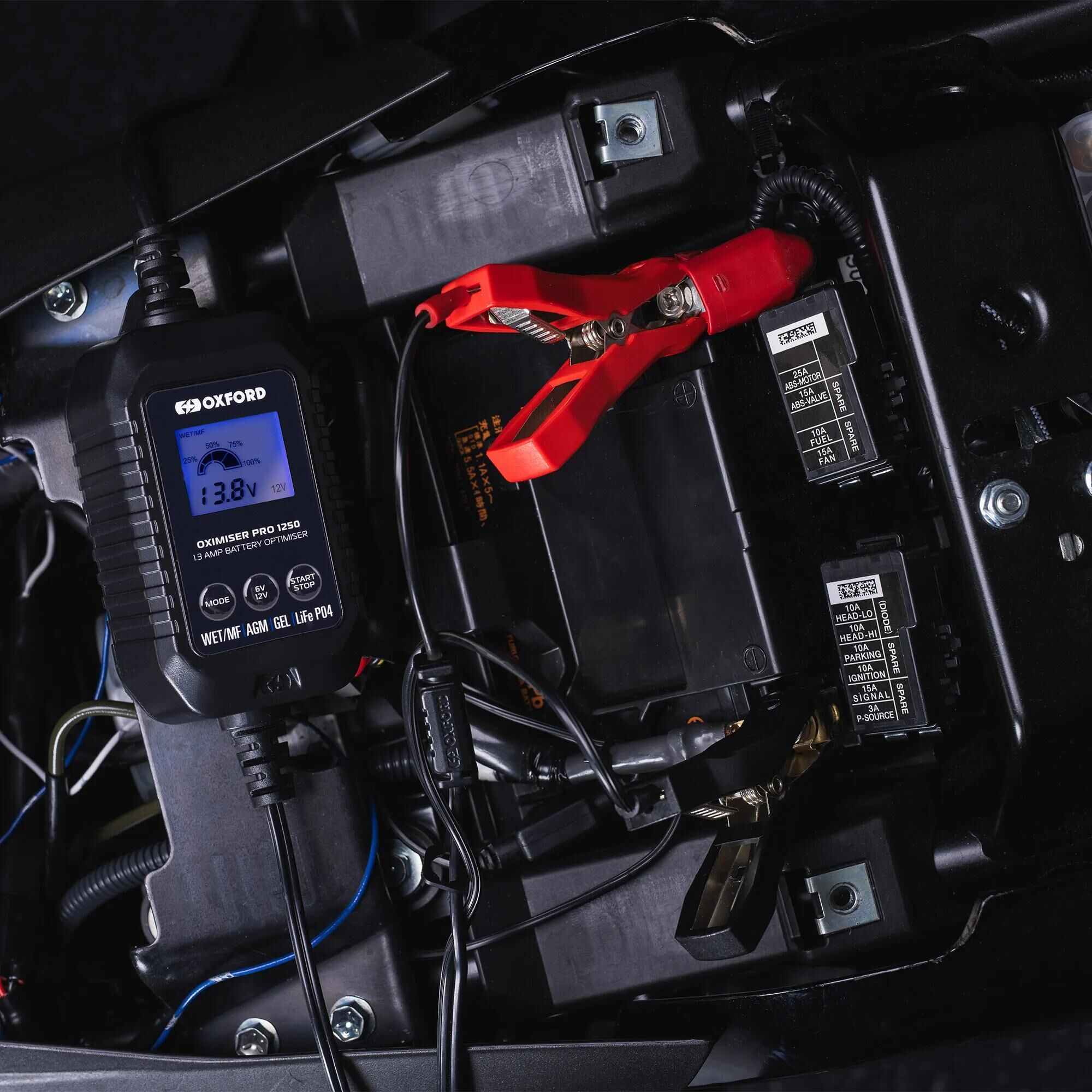 OXFORD_Batterieladegerät Batterieladegeräte