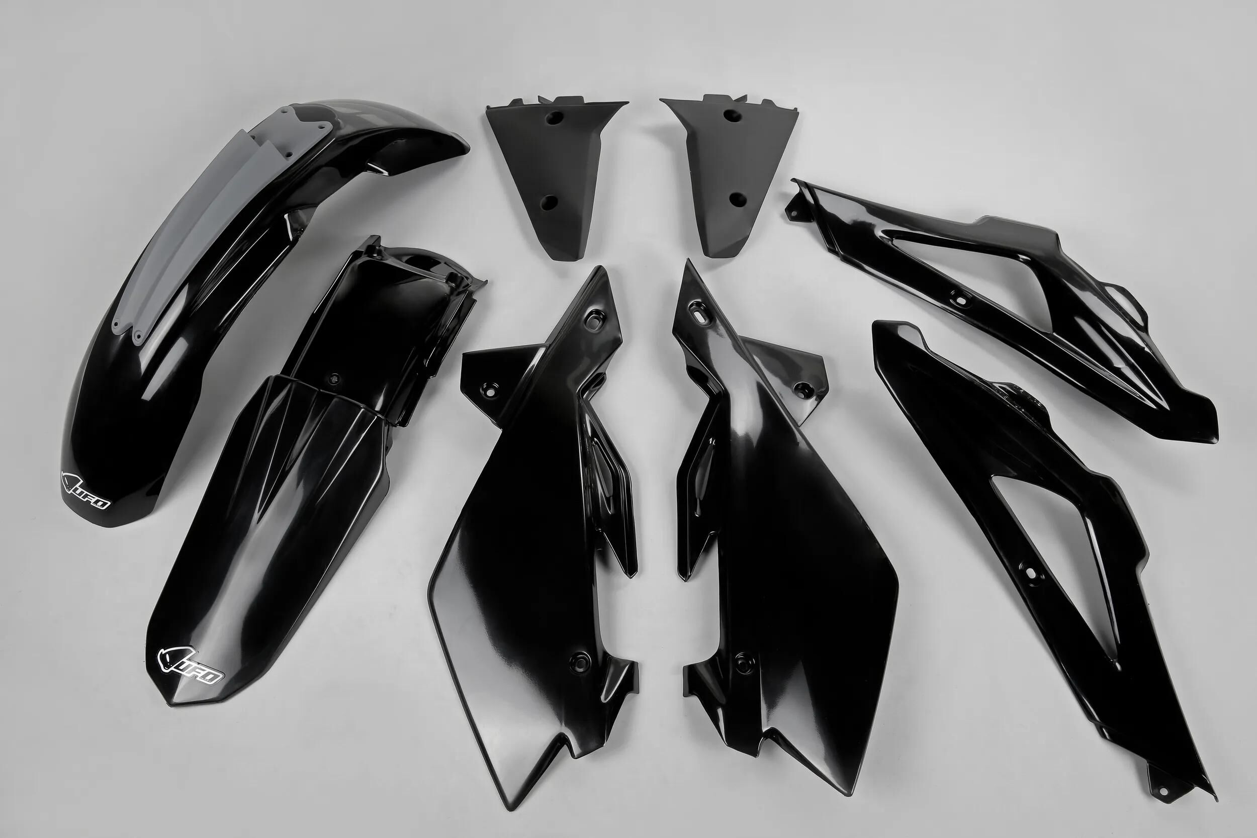 UFO PLAST_Verkleidungssatz Verkleidung