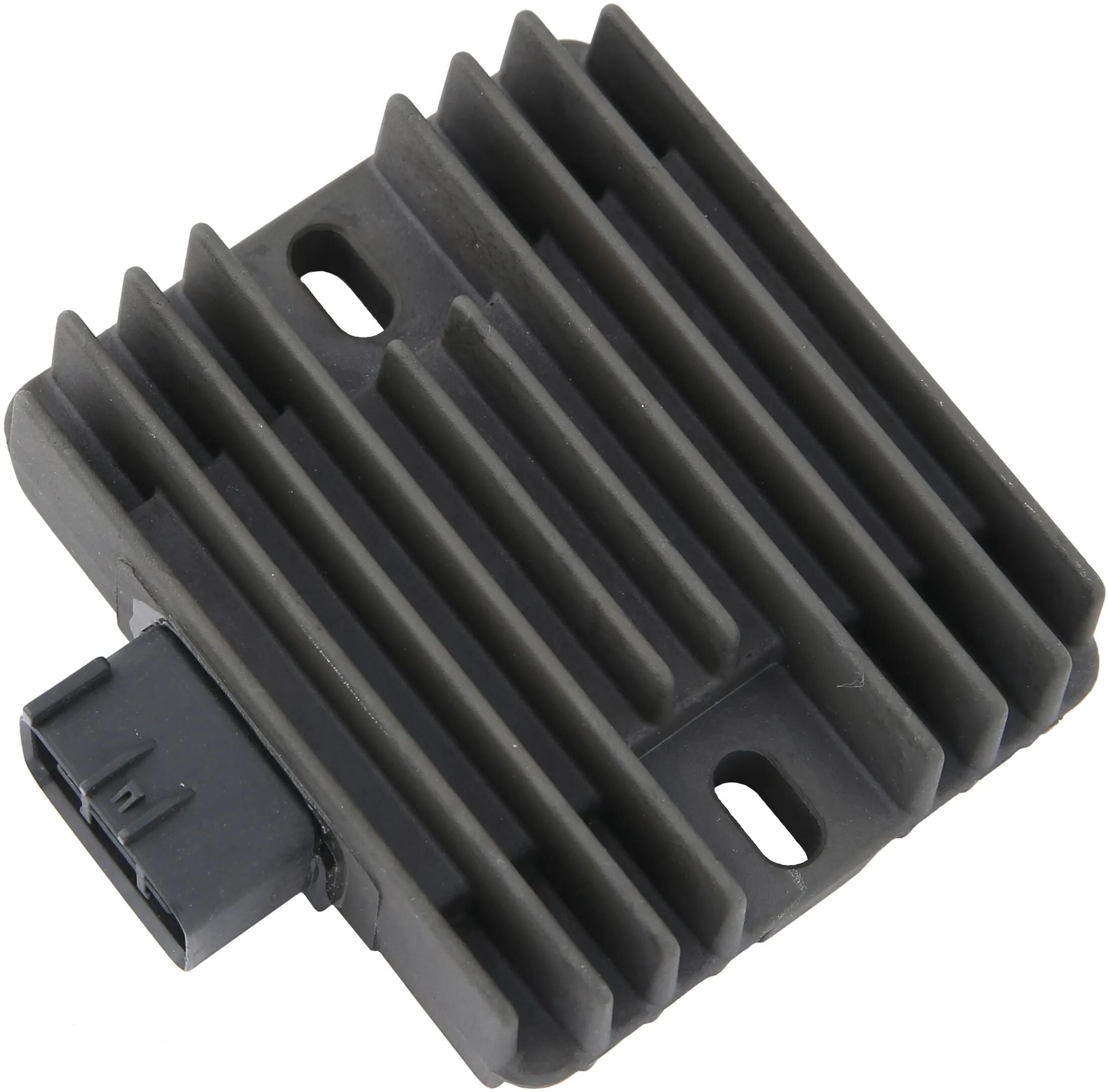 Spannungsregler,Regler