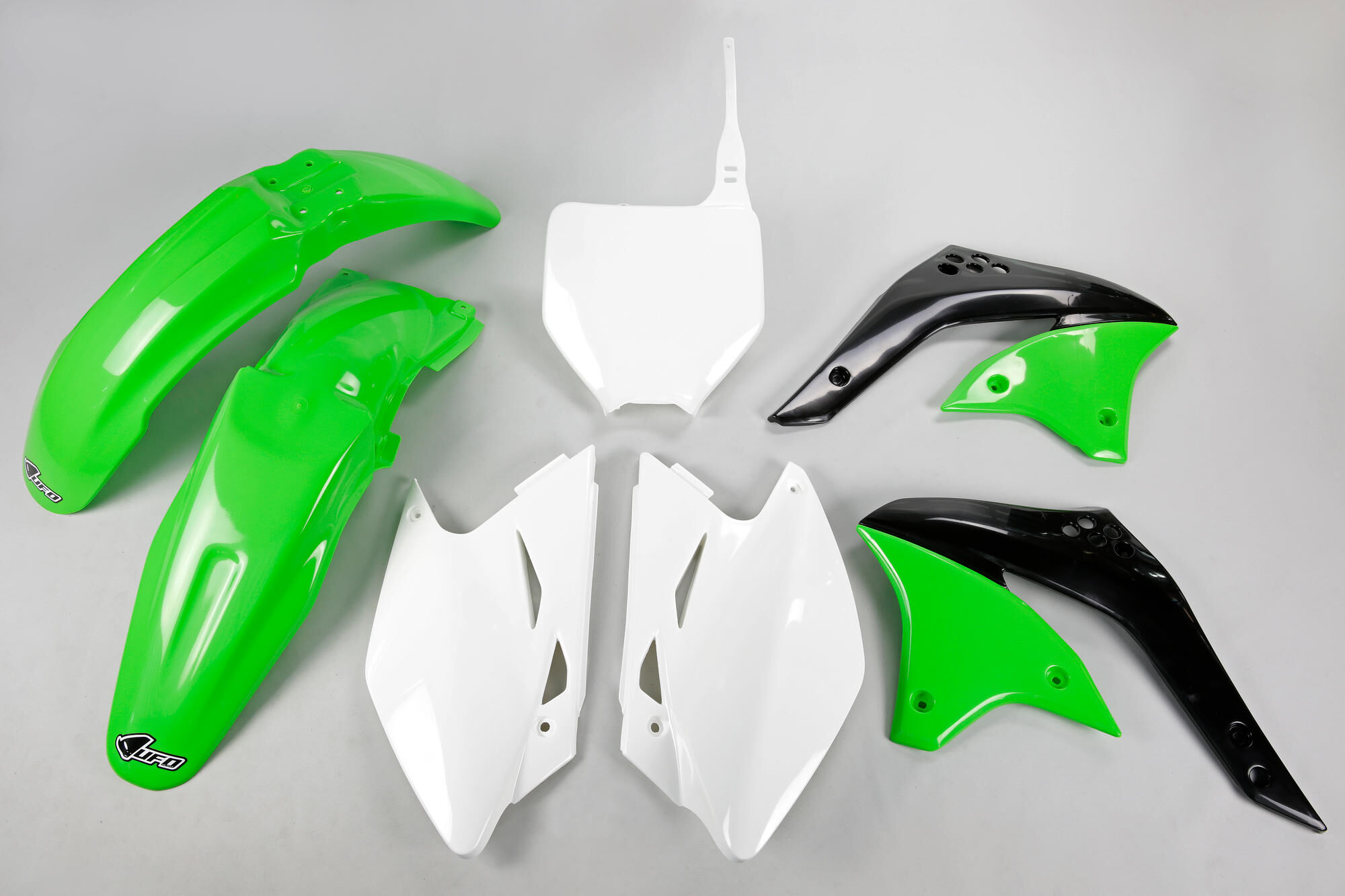 UFO PLAST_Verkleidungssatz Verkleidung
