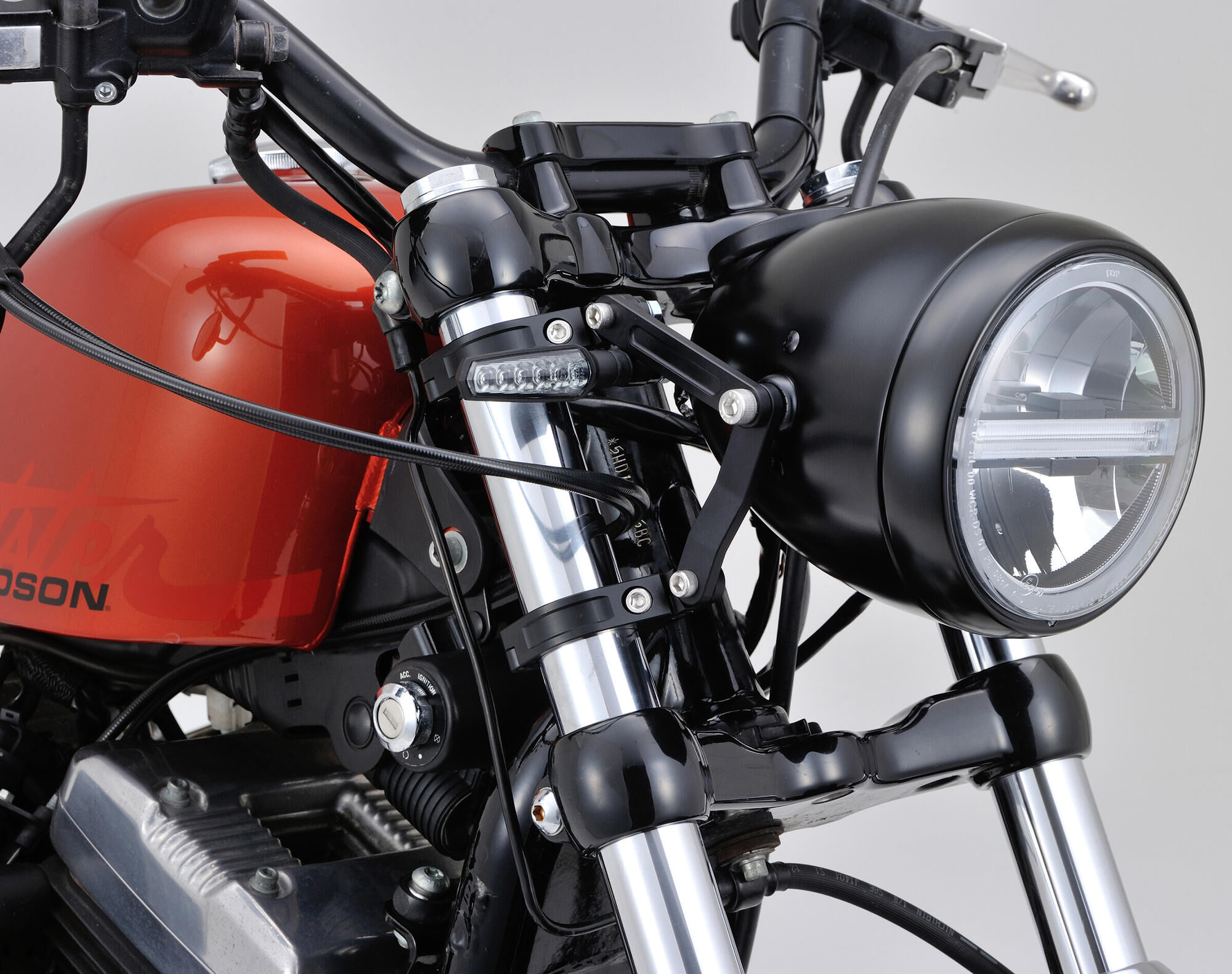 _Scheinwerferhalter Scheinwerferhalter,Lampenhalter