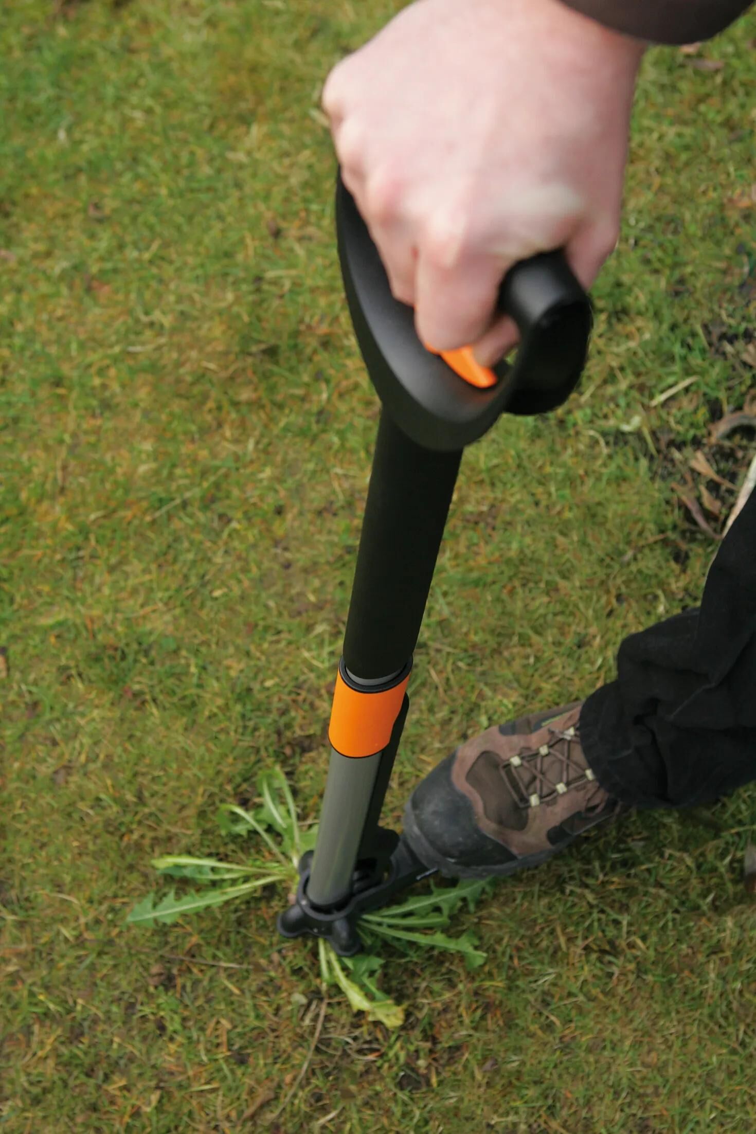 FISKARS_Unkrautstecher Gartengeräte