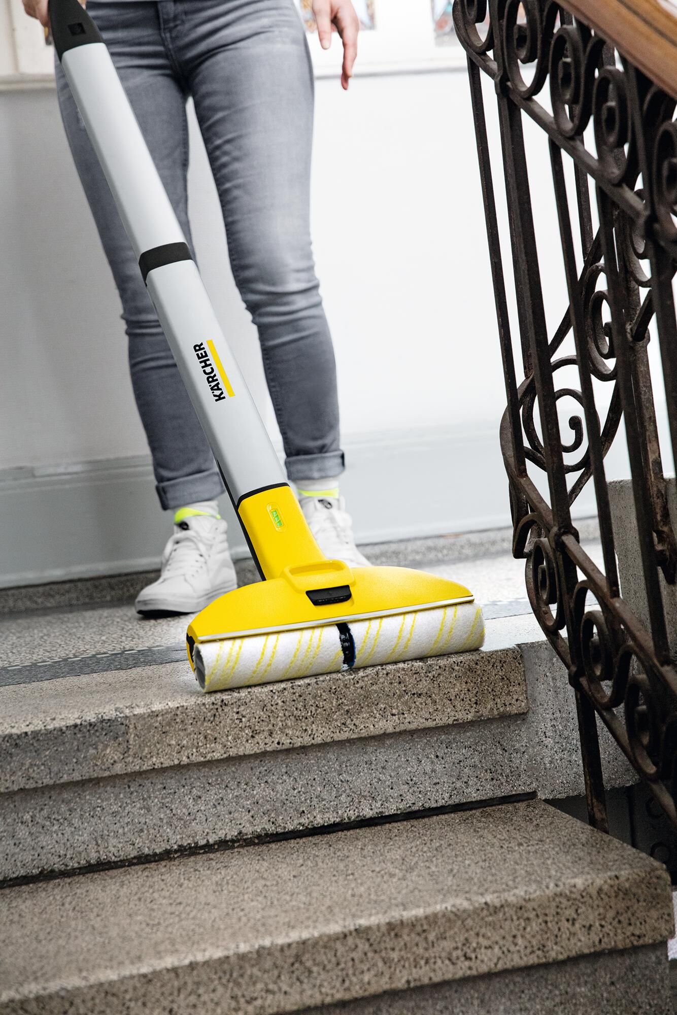 _Hartbodenreiniger Scheuersaugmaschinen,Reinigungsmittel