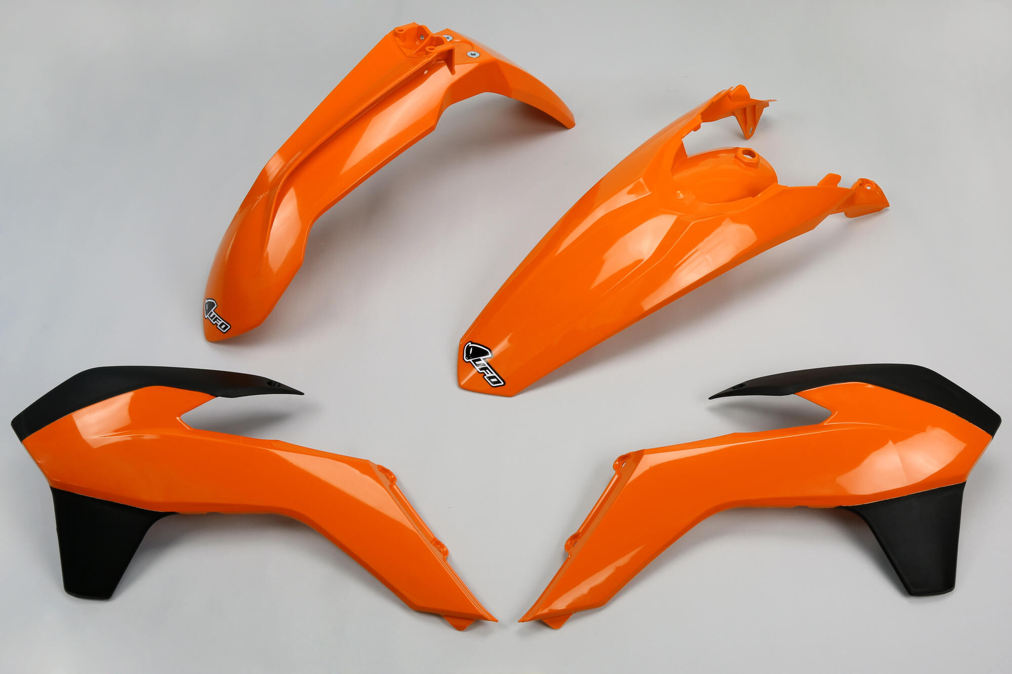 UFO PLAST_Verkleidungssatz Verkleidung