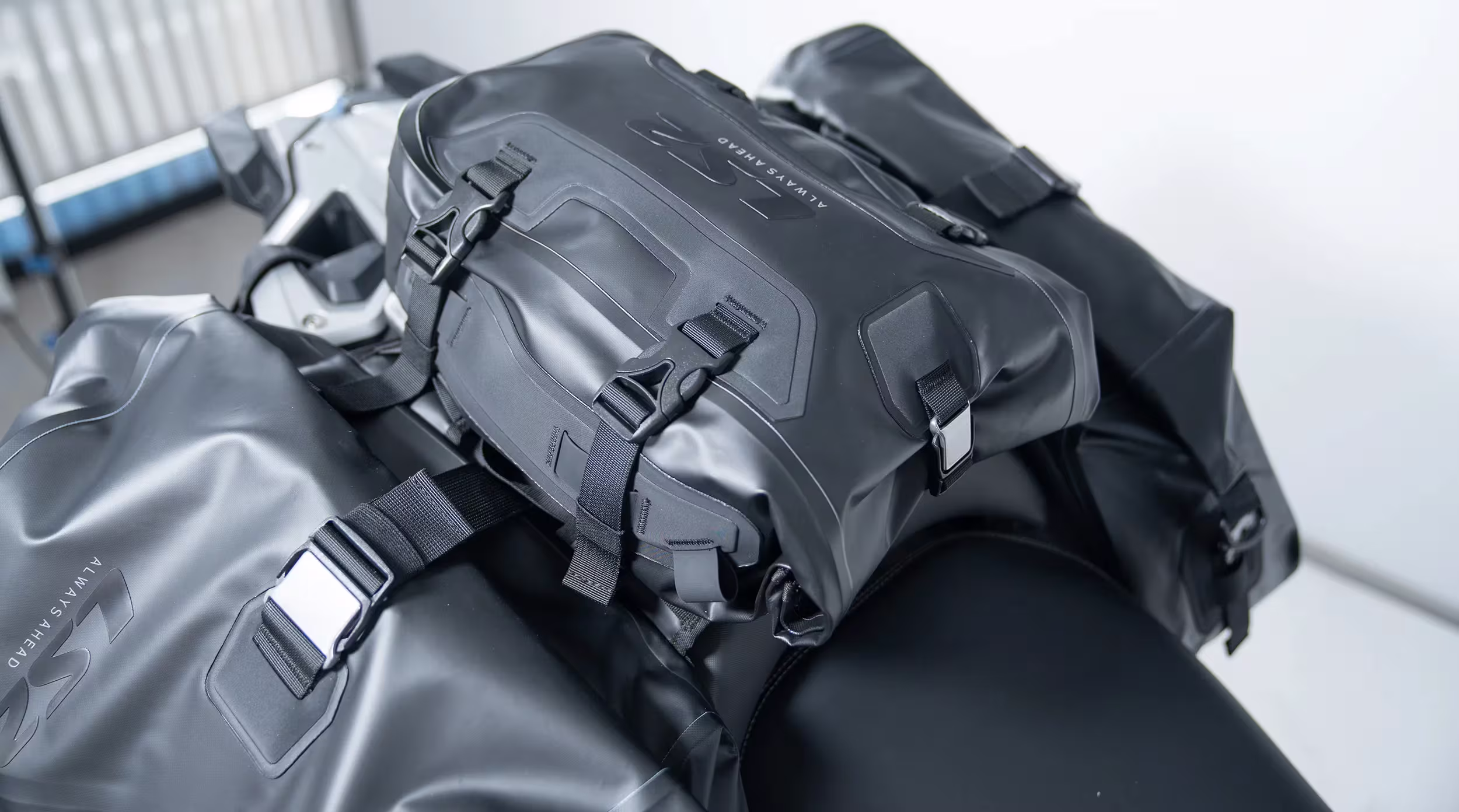 Taschen,Doppeltaschen,Gepäcktaschen,Transporttaschen,Taschen