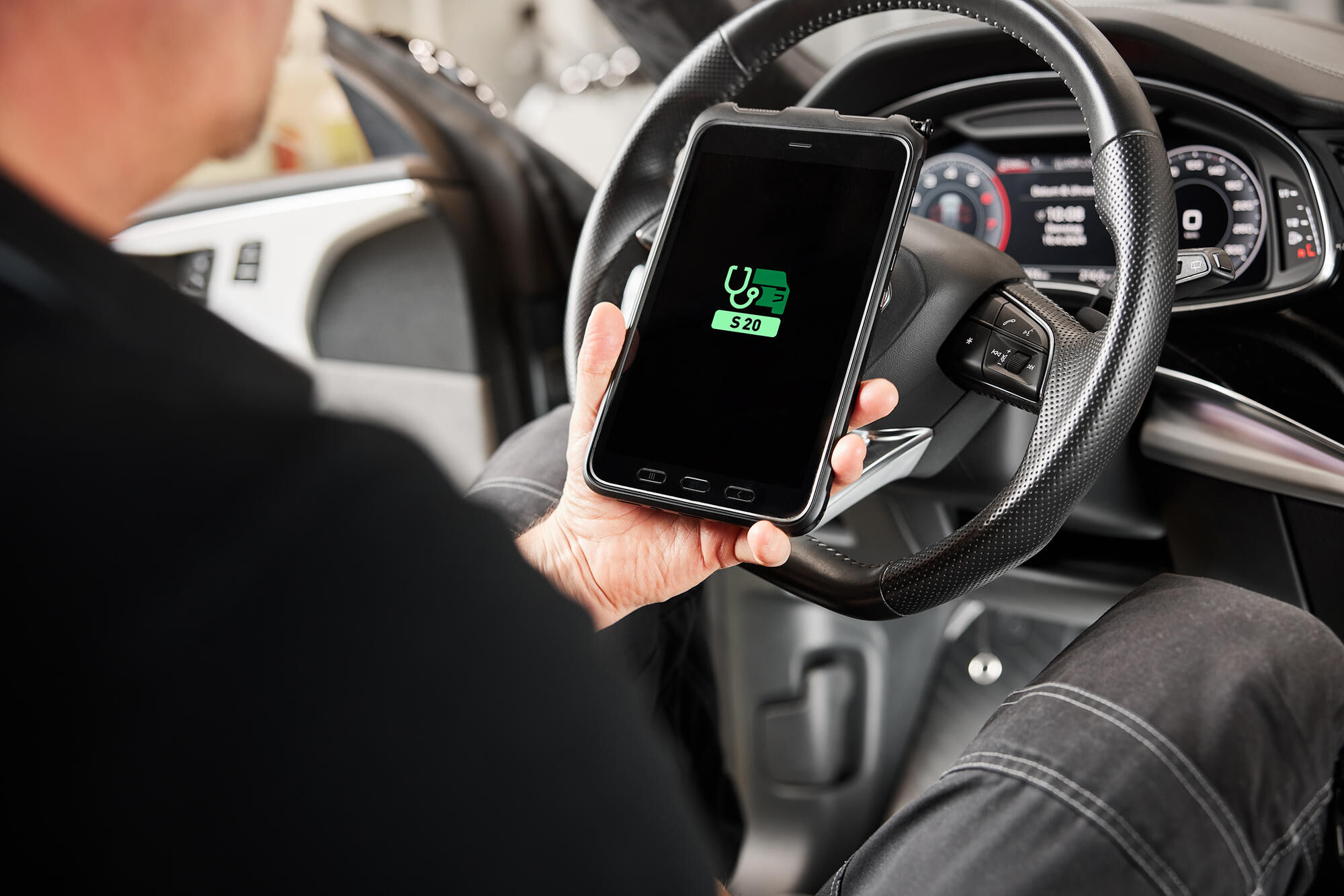 HELLA GUTMANN_Diagnosegerät Diagnosegeräte