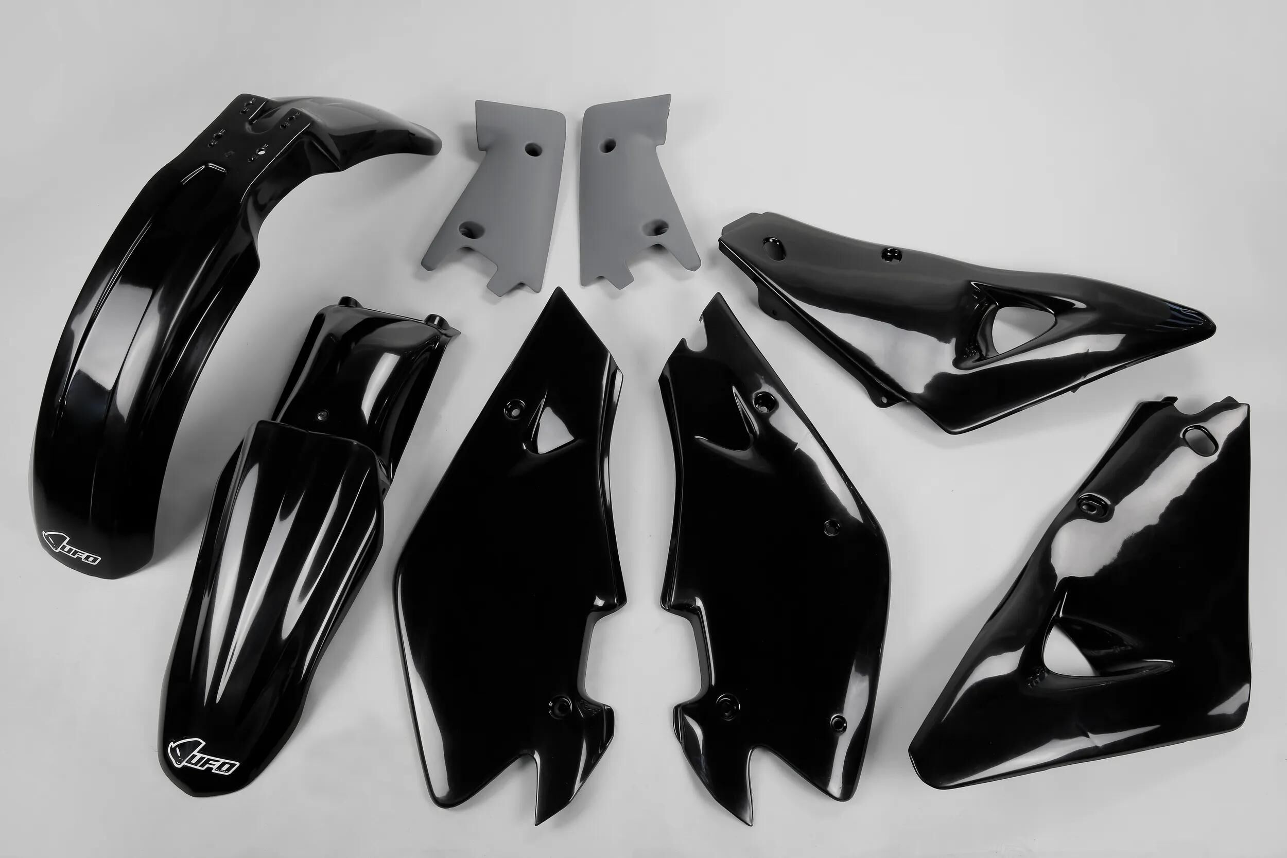 UFO PLAST_Verkleidungssatz Verkleidung