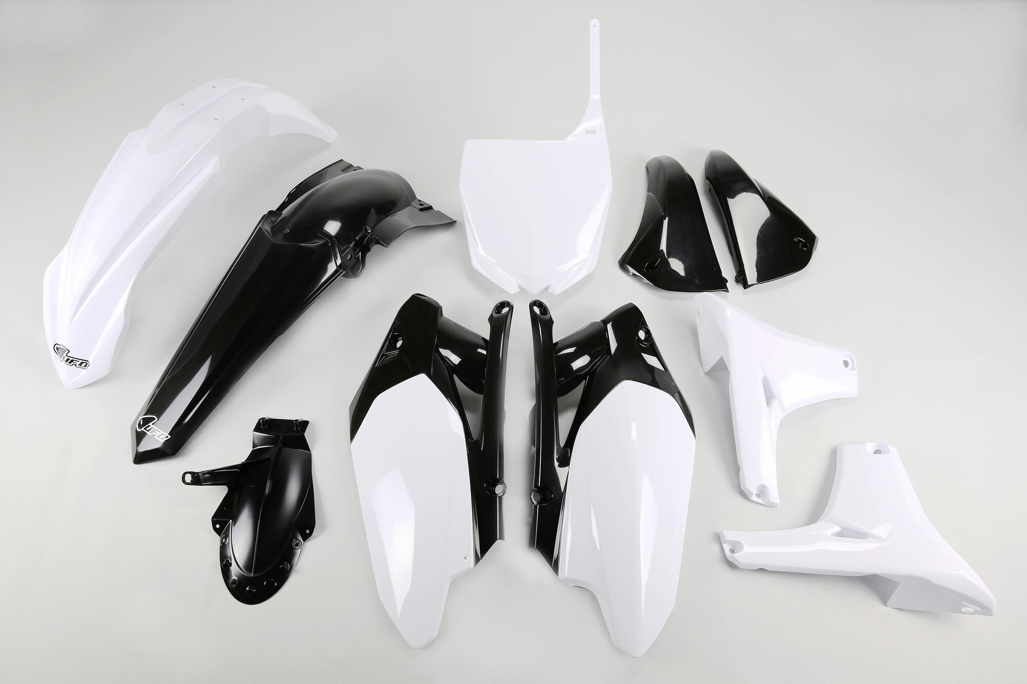 UFO PLAST_Verkleidungssatz Verkleidung