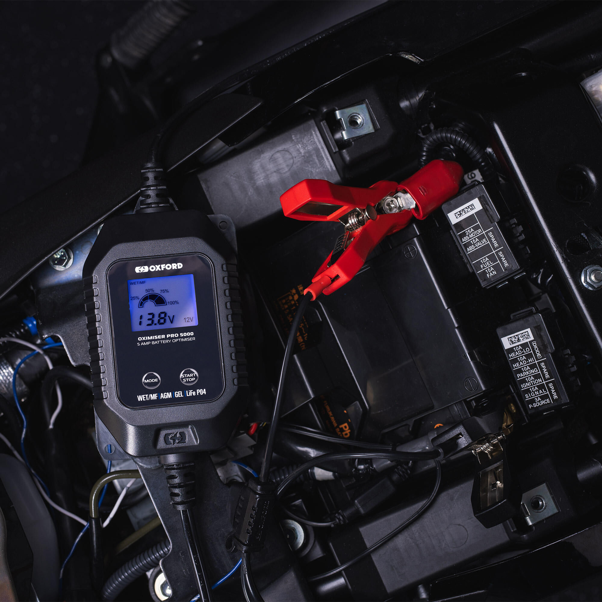 _Batterieladegerät Batterieladegeräte