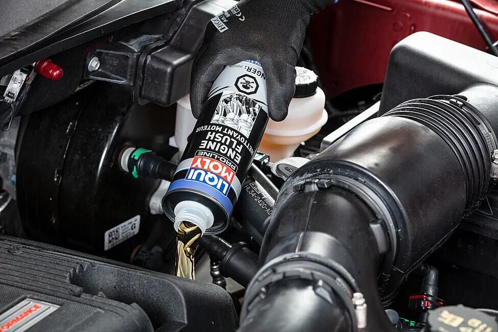 LIQUI MOLY_Additiv Motorreiniger,Pflegemittel,Reinigungsmittel