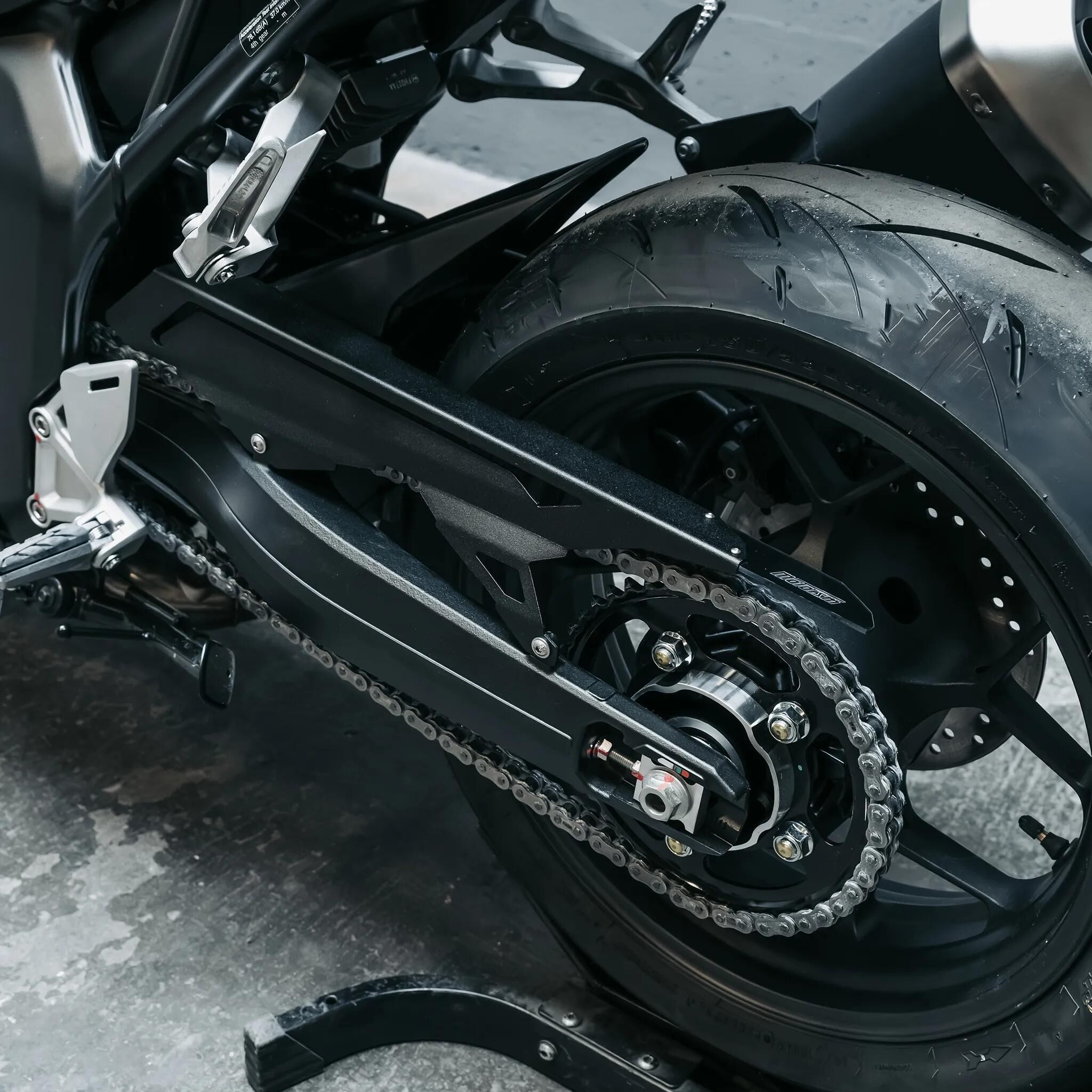 MOTOISM_Kettenschutz Kettenschützer,Kettenkästen