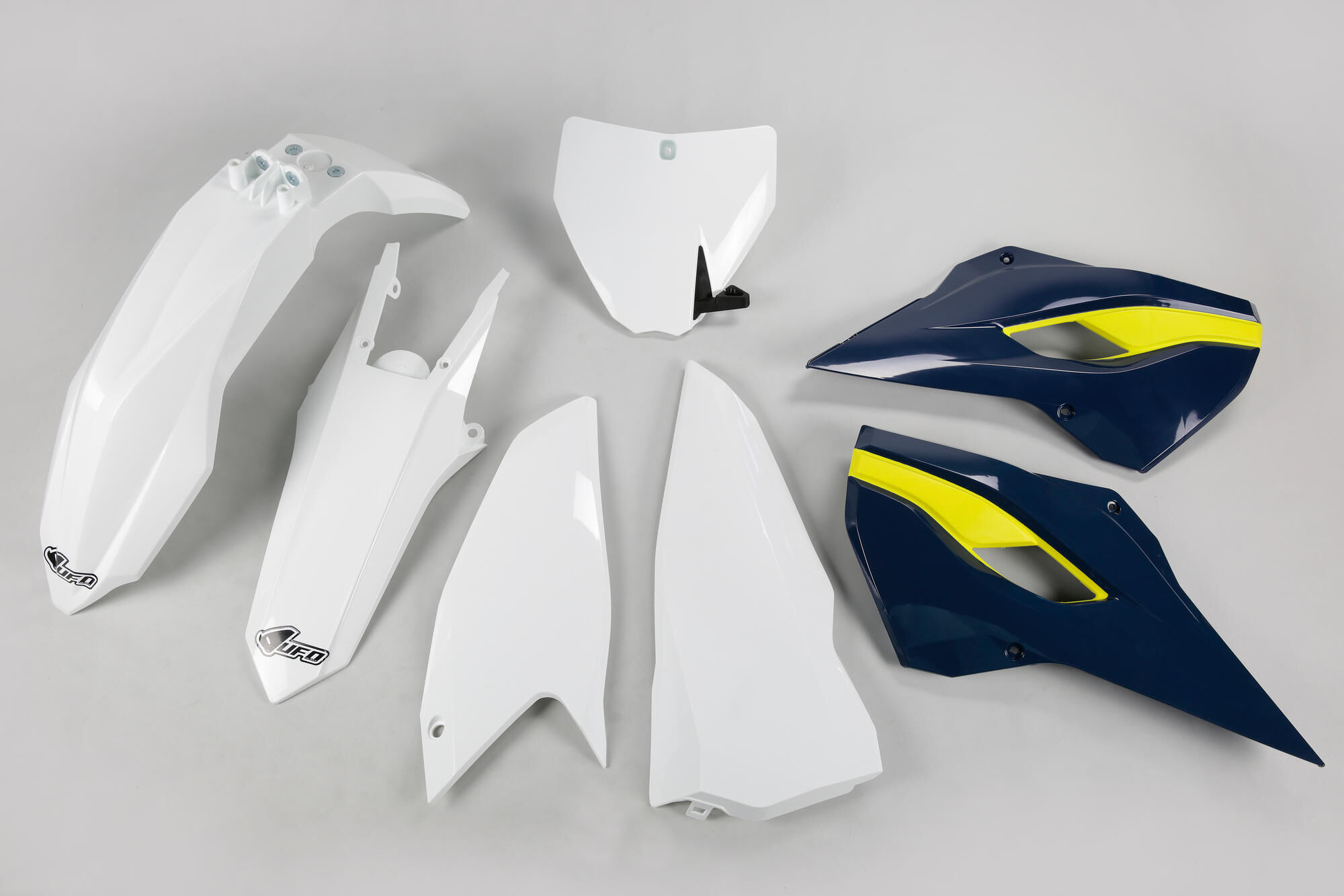 UFO PLAST_Verkleidungssatz Verkleidung