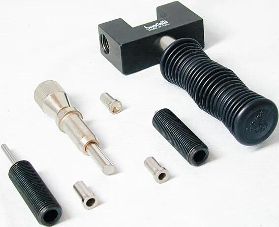 buzzetti_Kettentrenn- und Nietwerkzeug Kettennietzangen,Werkzeuge