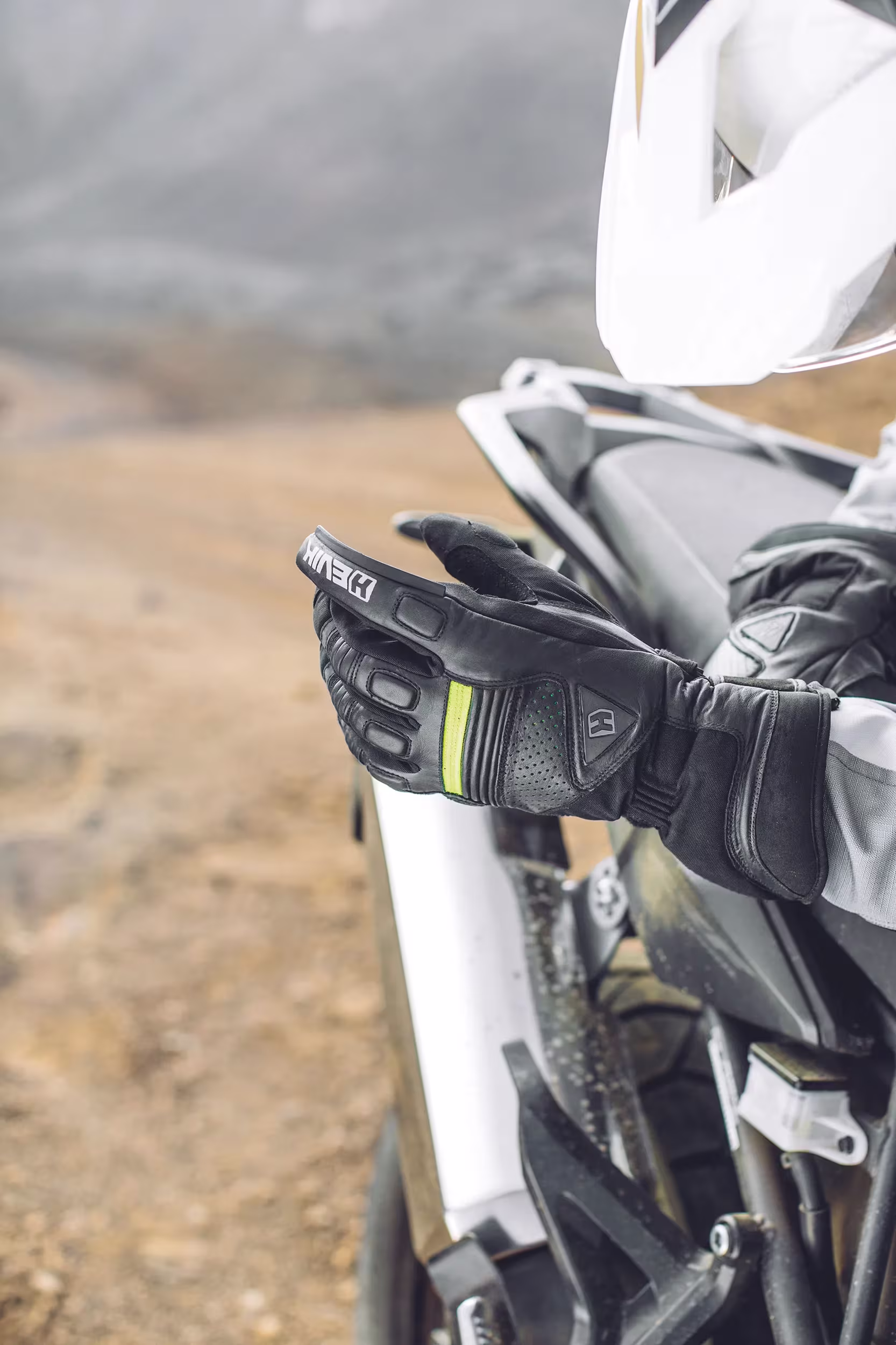 Handschuhe,Bekleidung