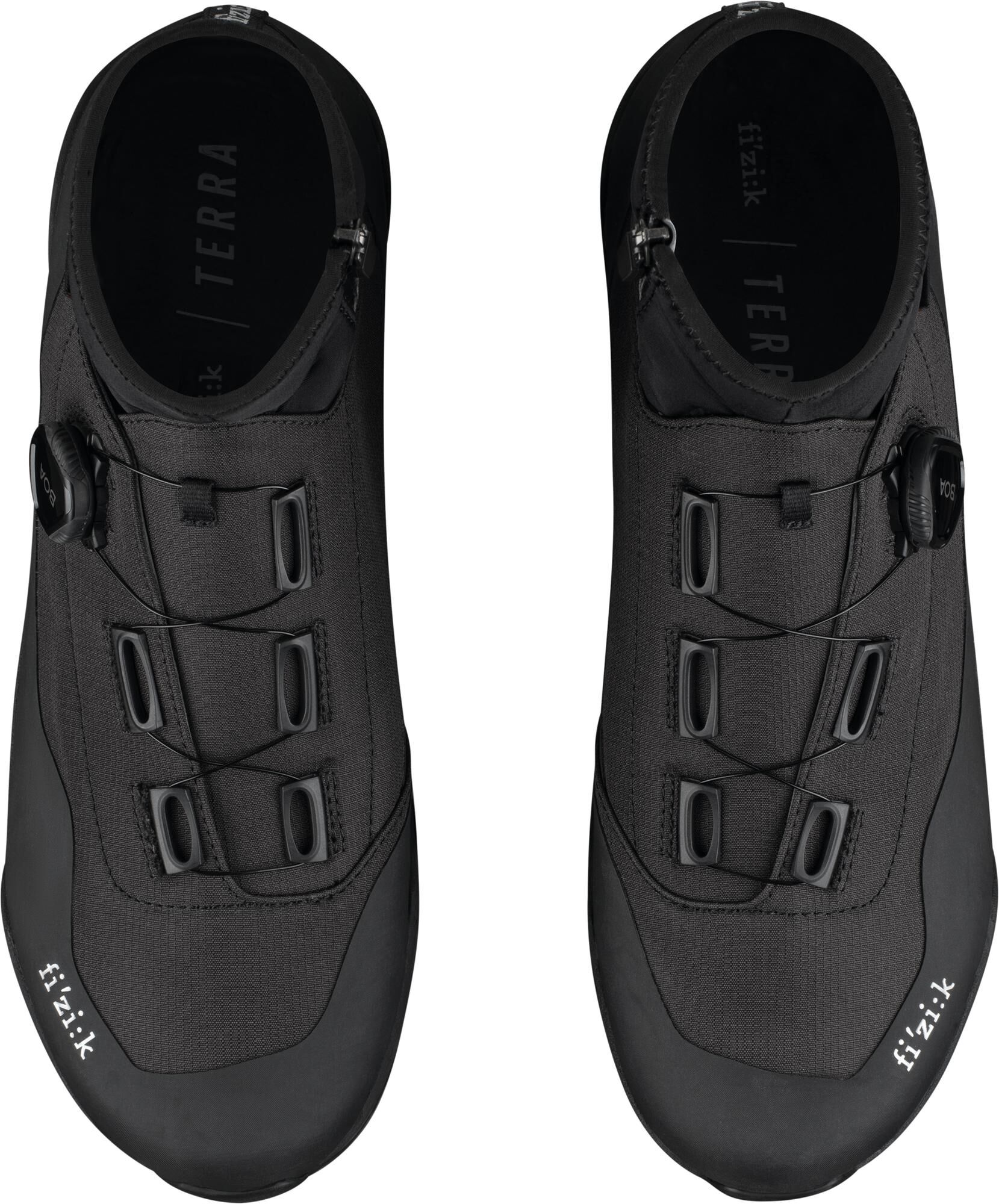 Schuhe,Bekleidung