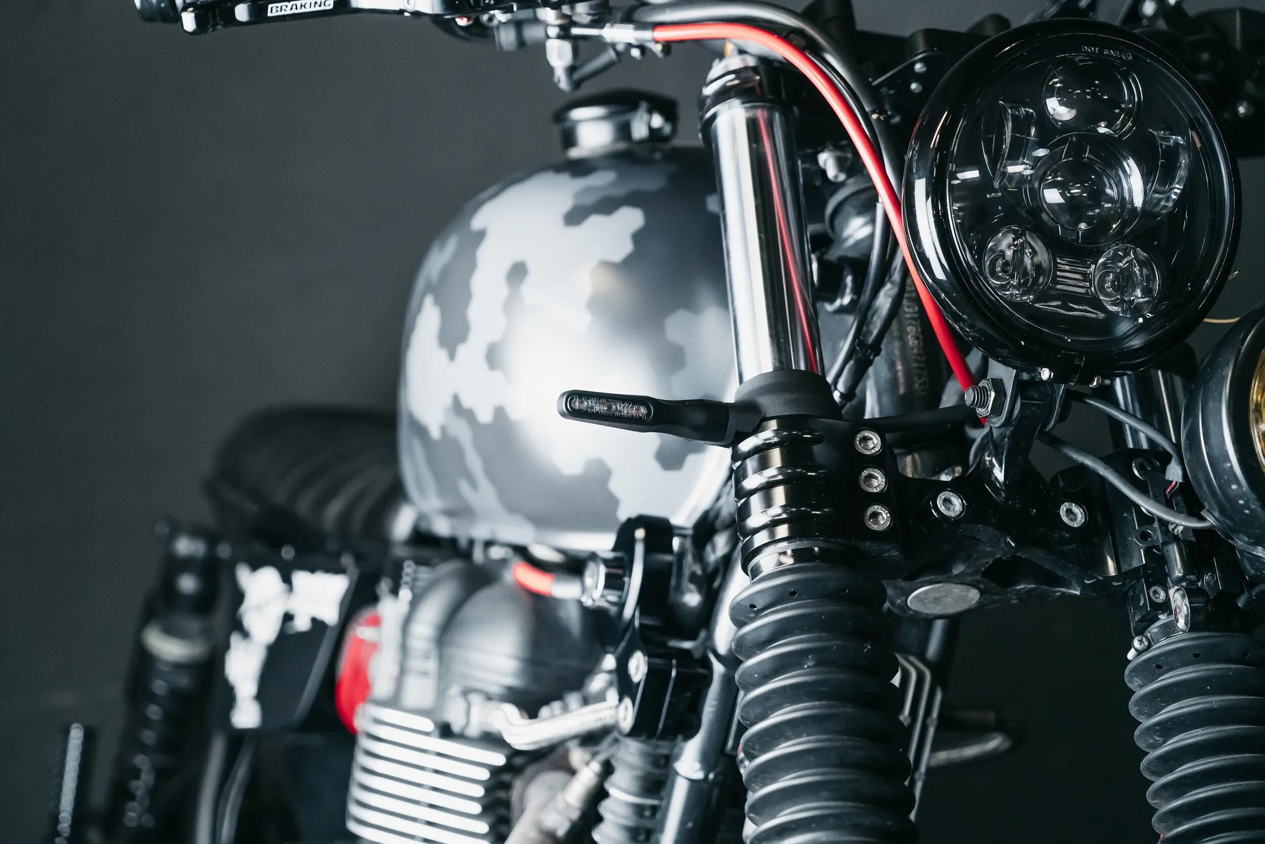 MOTOISM_Blinker Blinker