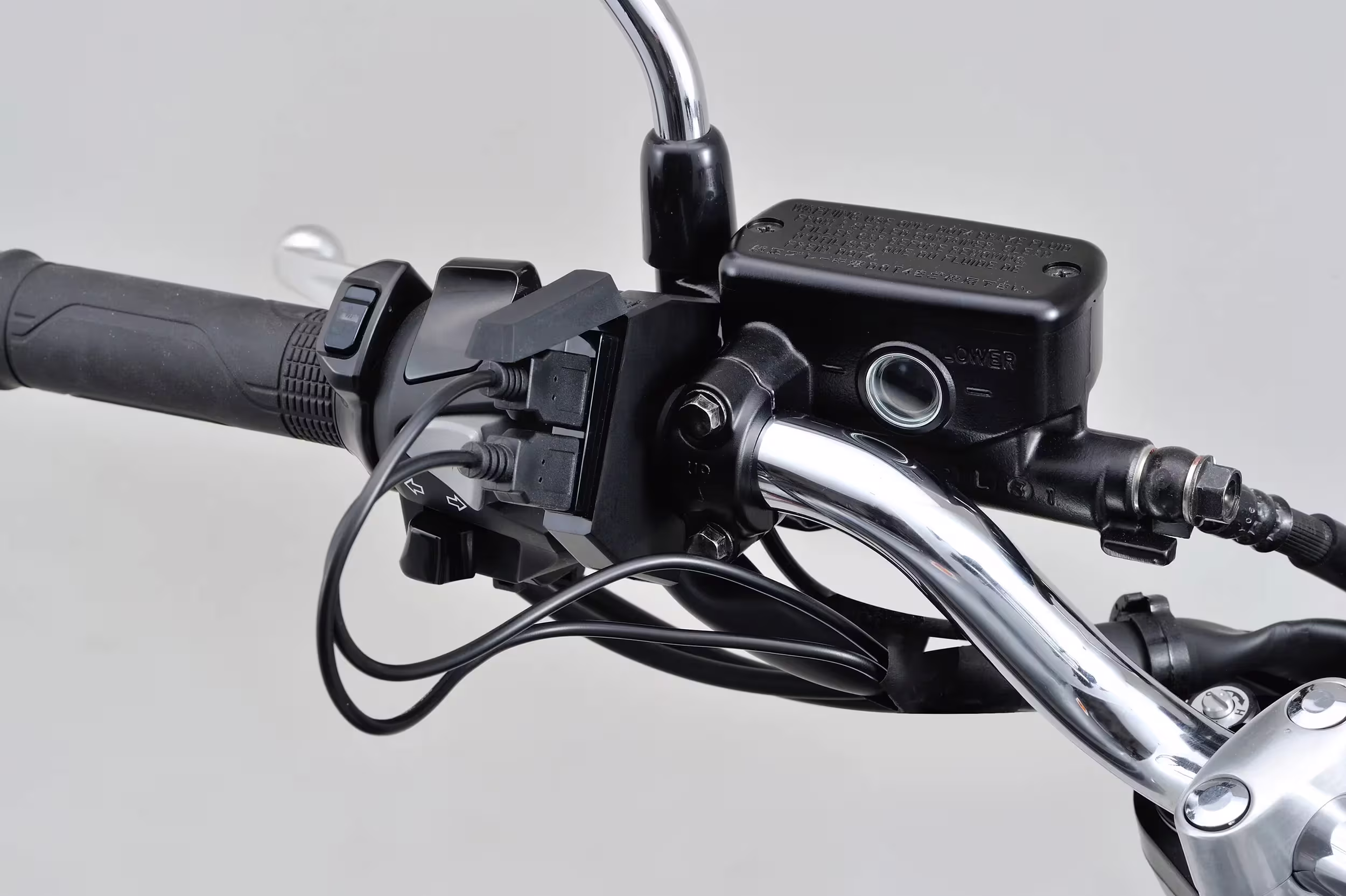 DAYTONA_USB-Steckdose Bordsteckdosen,Steckdosen,Zigarettenanzünder,Steckdosen,Zigarettenanzünder
