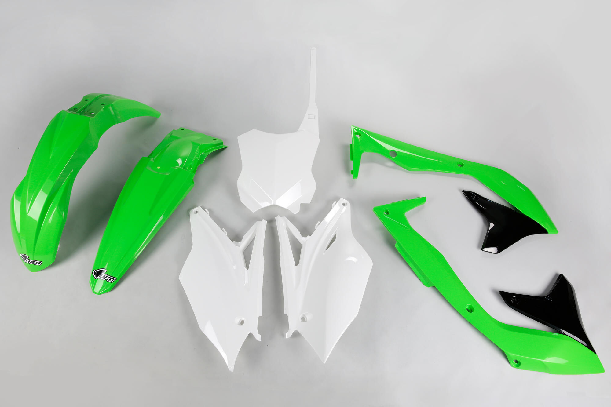 UFO PLAST_Verkleidungssatz Verkleidung