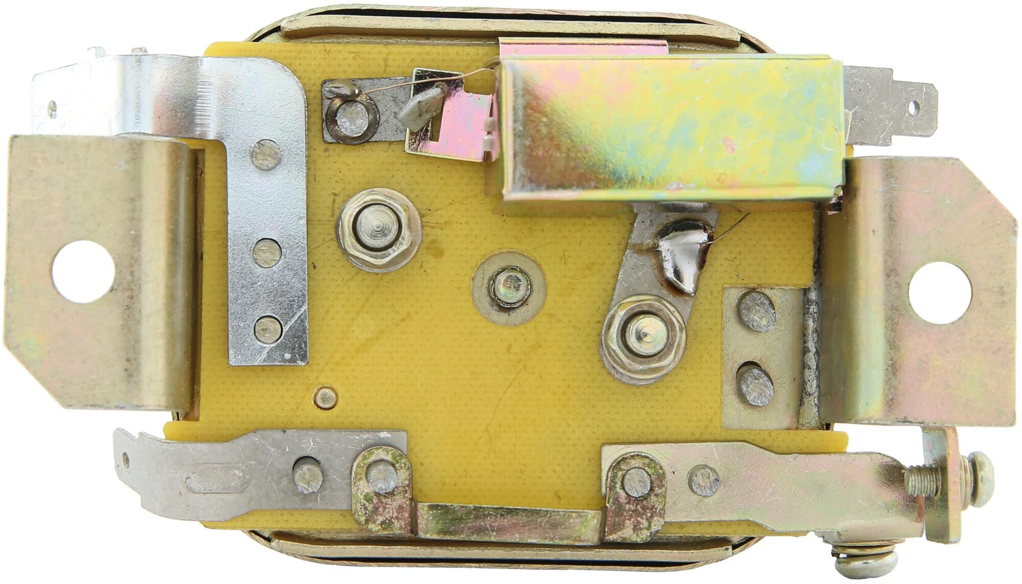 Spannungsregler,Regler