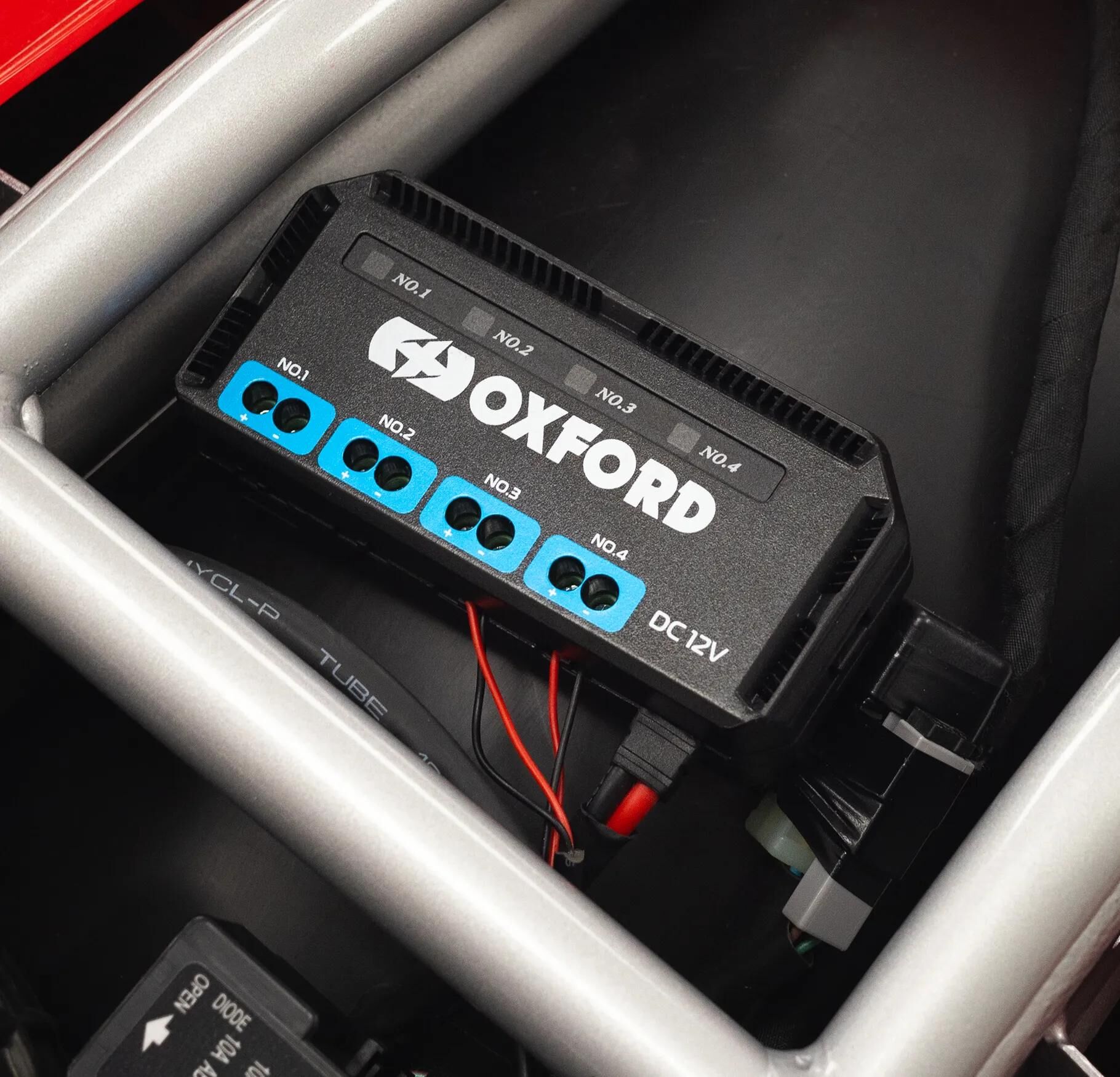 Bordsteckdosen,Steckdosen,Stromversorgung,Steckdosen,Zigarettenanzünder